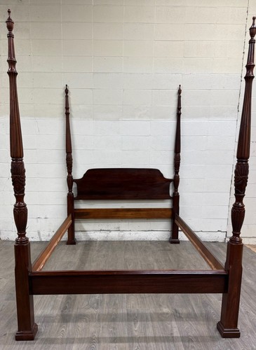 Vintage queen size carved four - size,